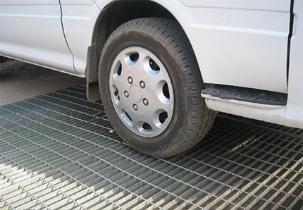 停車(chē)場(chǎng)鋼格柵